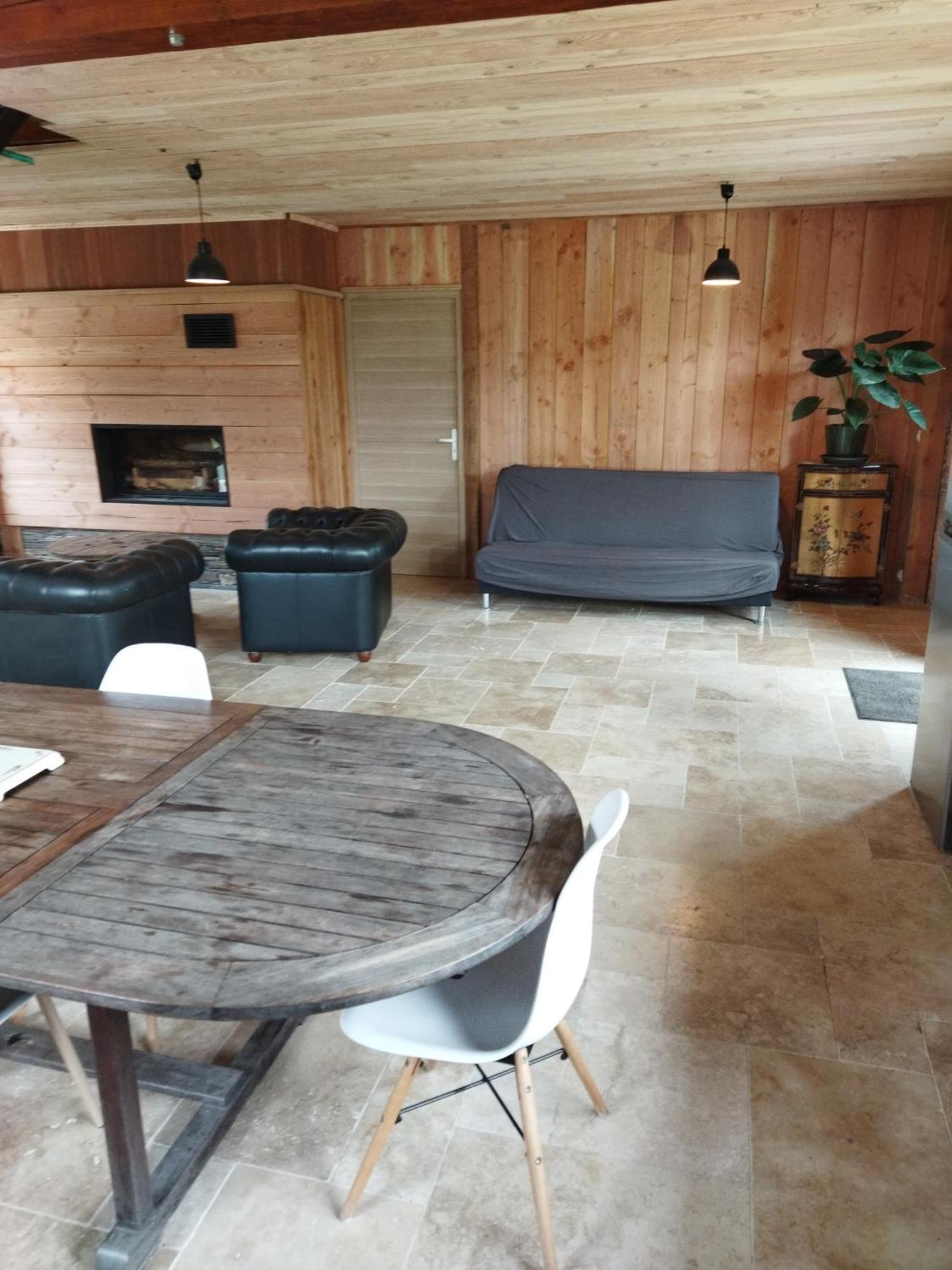 La Maison Dans Les Bois Soucelles Buitenkant foto