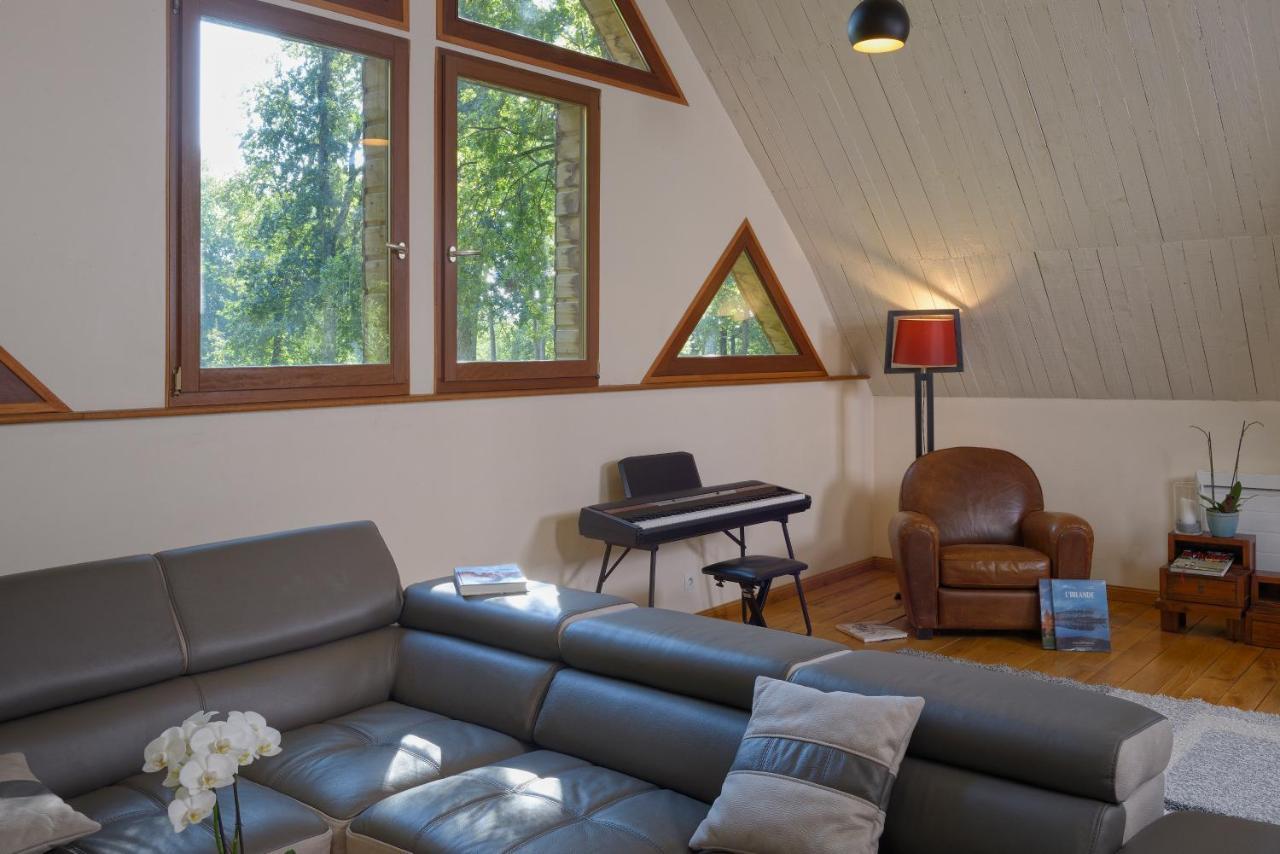 La Maison Dans Les Bois Soucelles Buitenkant foto